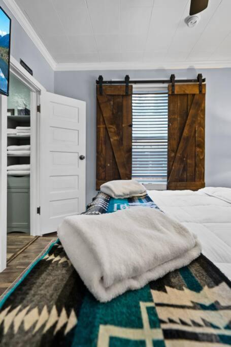 Holiday home Close To Hiawatha Tr And Biking With Hot Tub Wallace