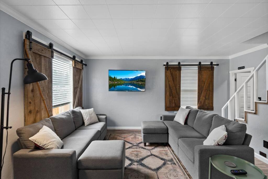 Holiday home Close To Hiawatha Tr And Biking With Hot Tub *